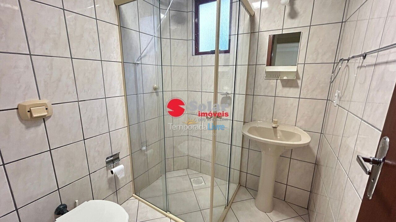 Apartamento para alquiler de vacaciones em Itapema (Meia Praia)