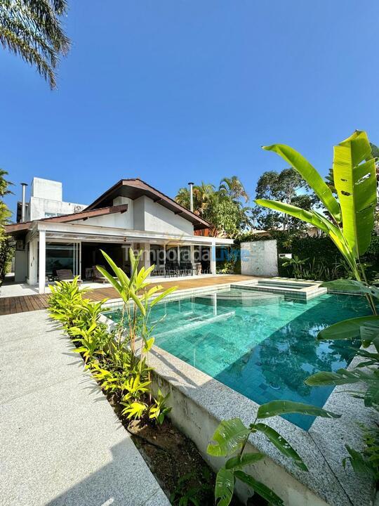 Casa para aluguel de temporada em São Sebastião (Praia da Baleia)