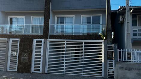 Casa para alquilar en São Francisco do Sul - Enseada