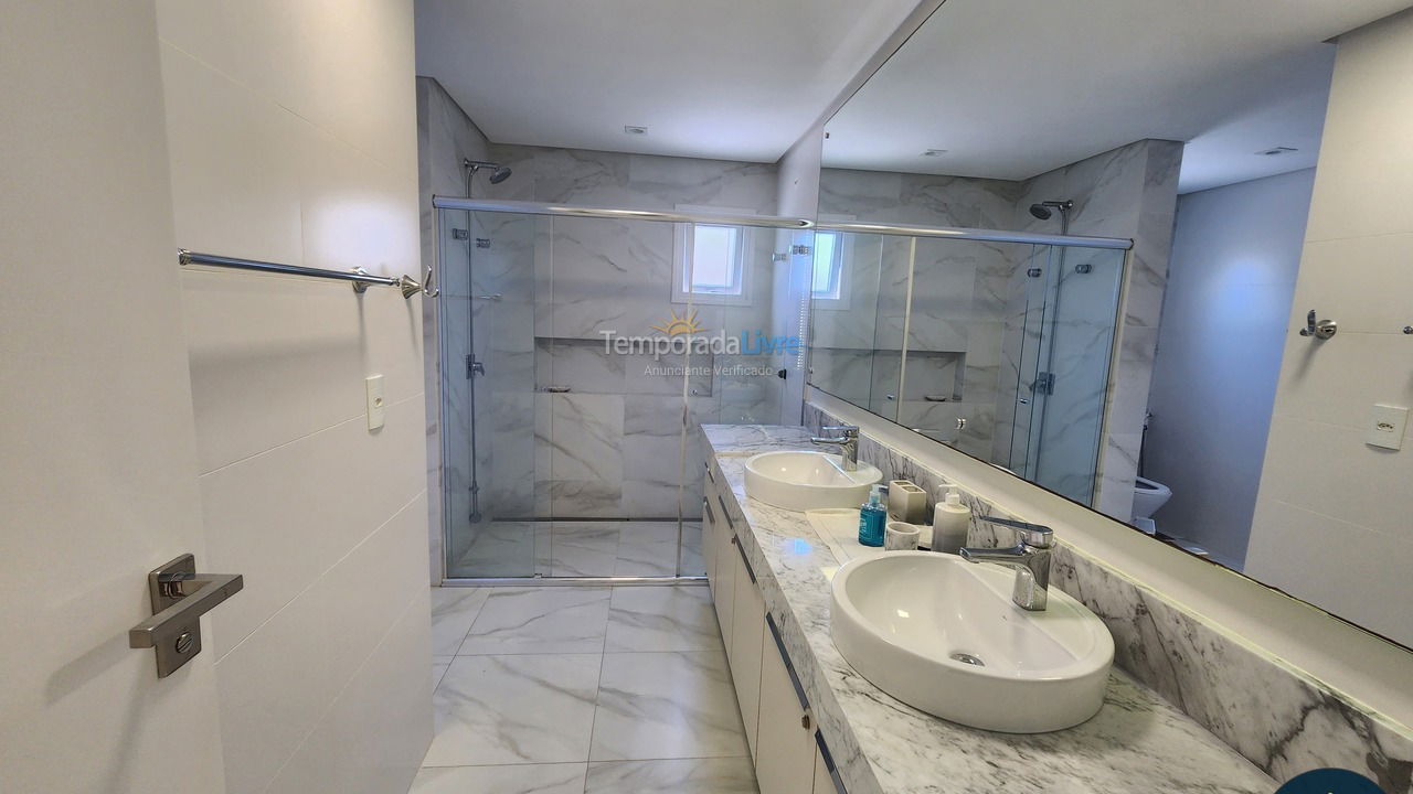 Casa para alquiler de vacaciones em Florianopolis (Jurerê Internacional)