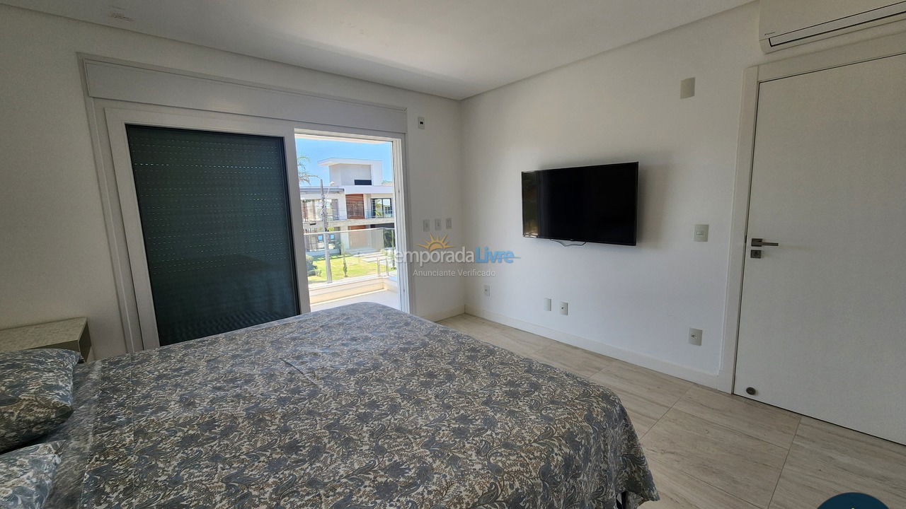 Casa para alquiler de vacaciones em Florianopolis (Jurerê Internacional)