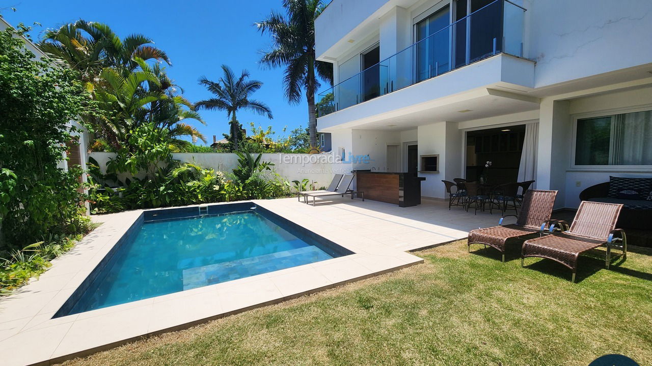 Casa para alquiler de vacaciones em Florianopolis (Jurerê Internacional)