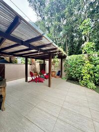House in a condominium on Baleia Beach CA0156