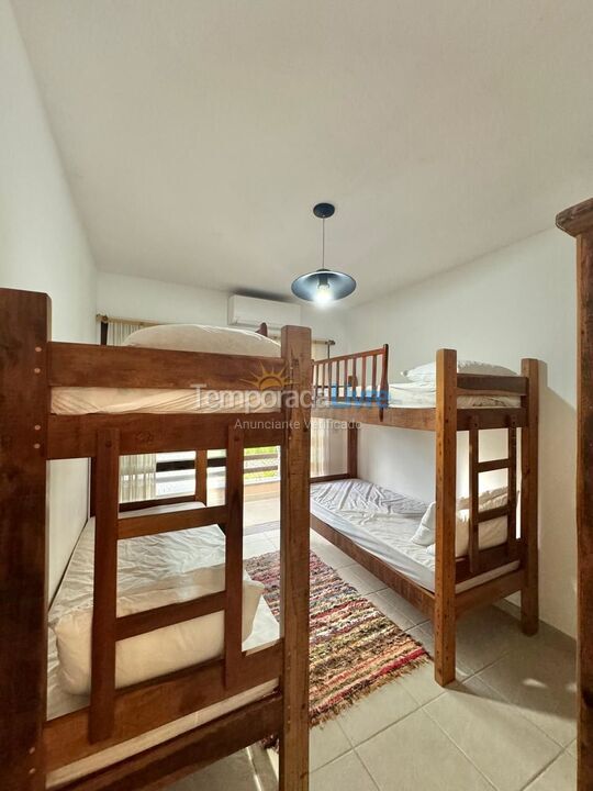 House for vacation rental in São Sebastião (Praia da Baleia)