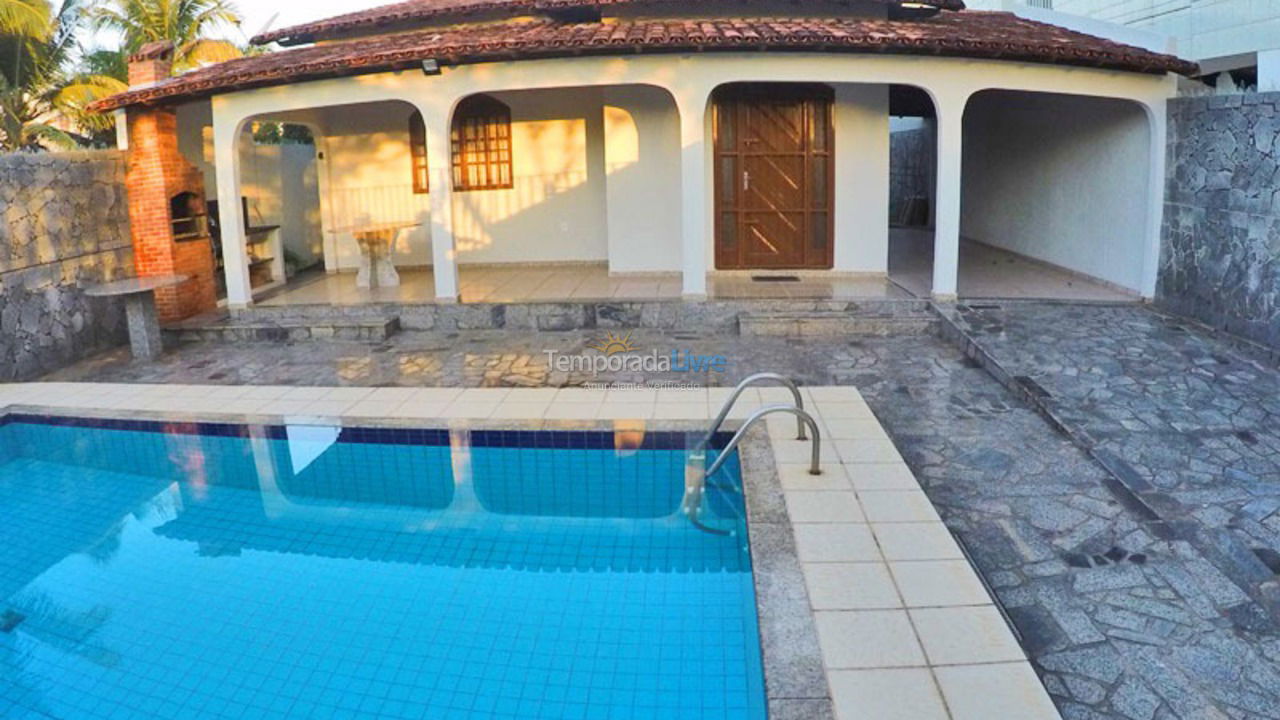 Casa para aluguel de temporada em Guarapari (Enseada Azul)