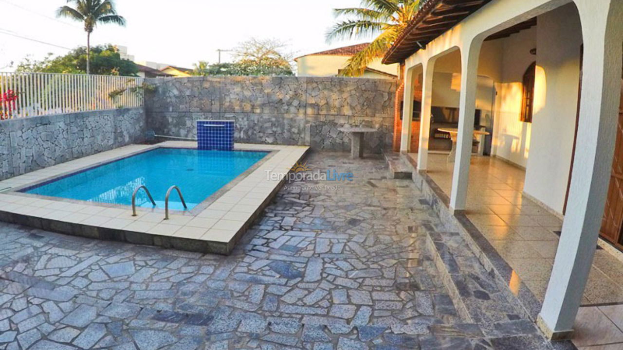 Casa para aluguel de temporada em Guarapari (Enseada Azul)