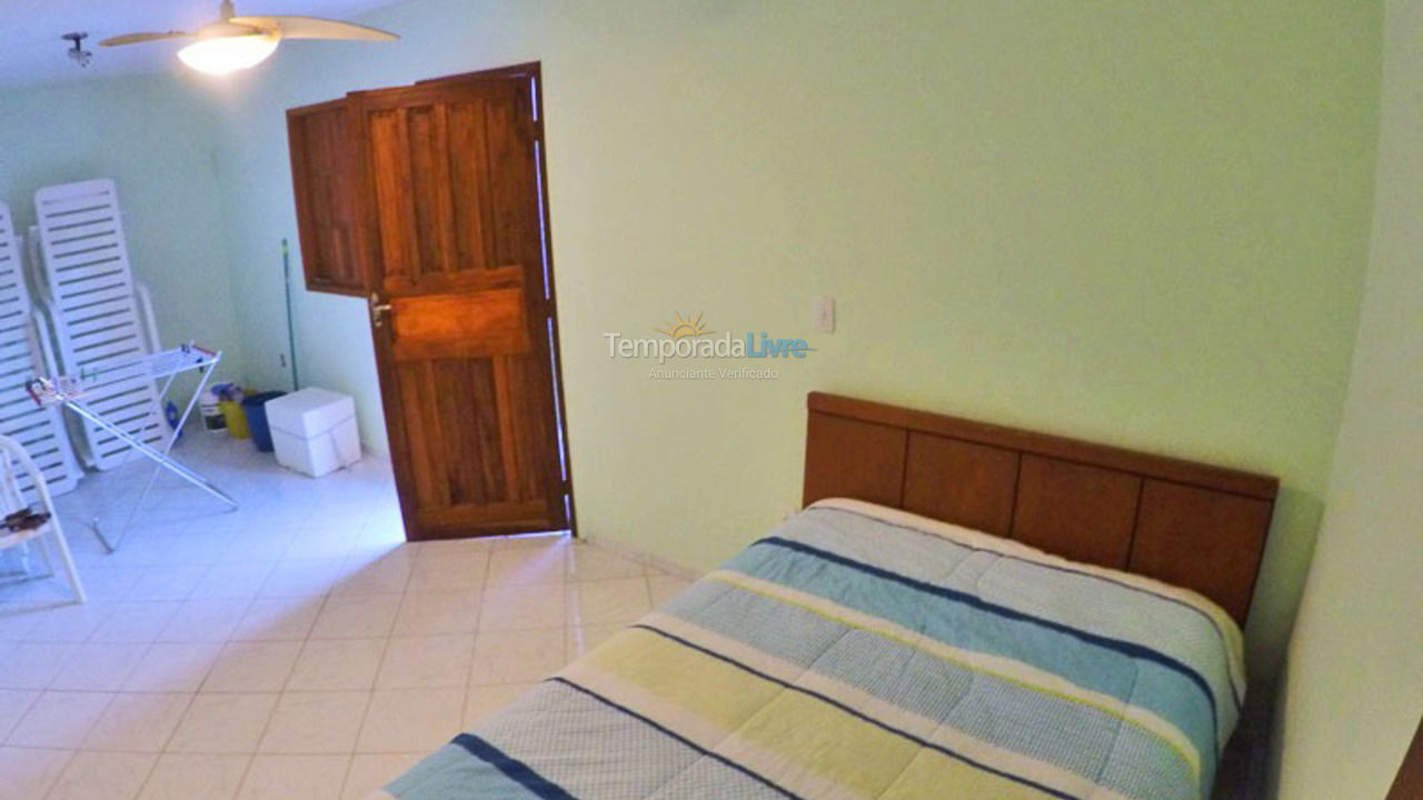 Casa para aluguel de temporada em Guarapari (Enseada Azul)