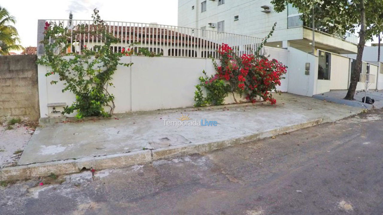 Casa para aluguel de temporada em Guarapari (Enseada Azul)