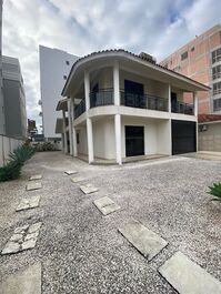 House for rent in Governador Celso Ramos - Praia de Palmas