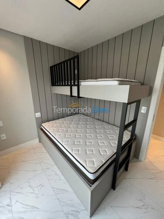 Apartment for vacation rental in Itapema (Meia Praia Quadra do Mar)