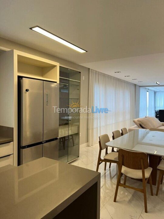 Apartment for vacation rental in Itapema (Meia Praia Quadra do Mar)