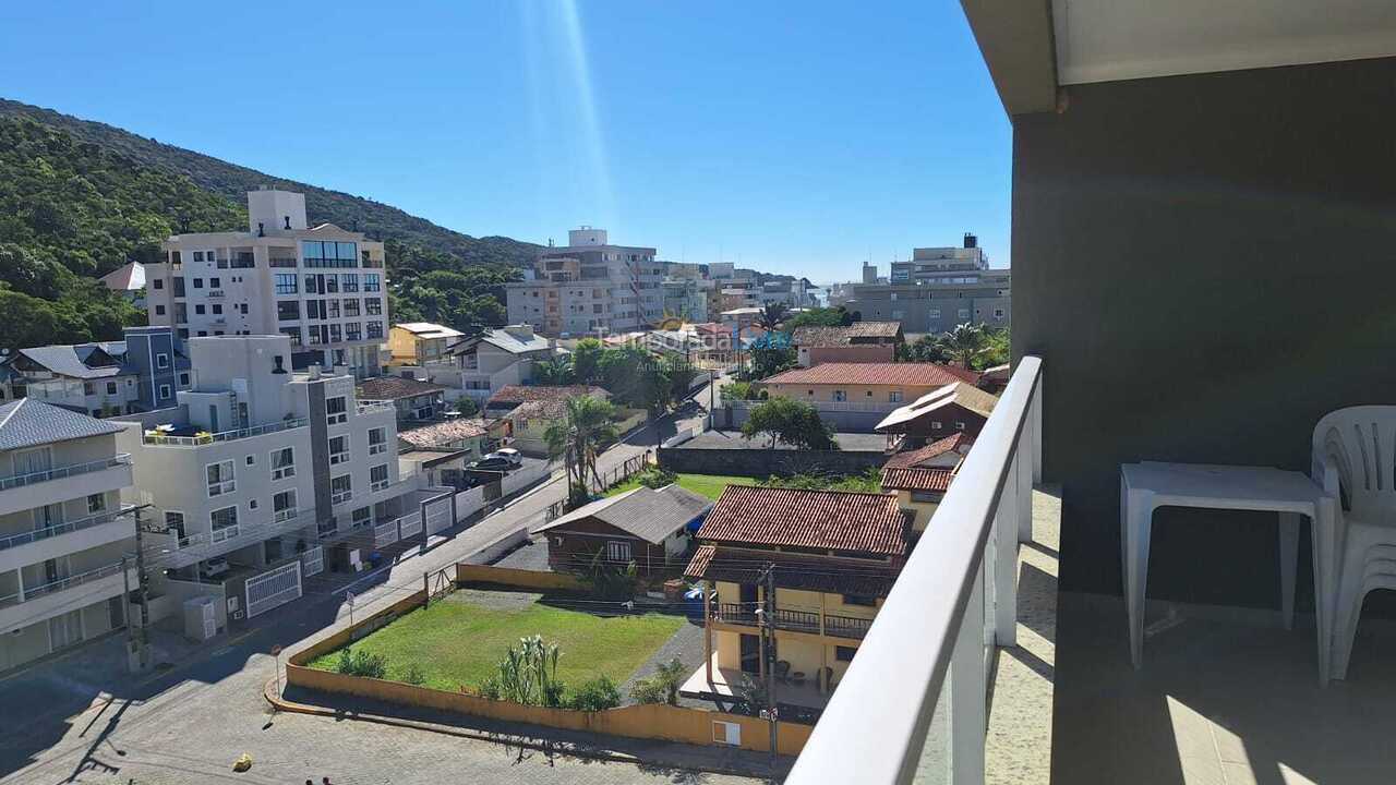 Apartment for vacation rental in Bombinhas (Praia de Bombas)