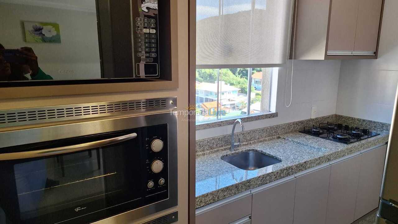 Apartment for vacation rental in Bombinhas (Praia de Bombas)