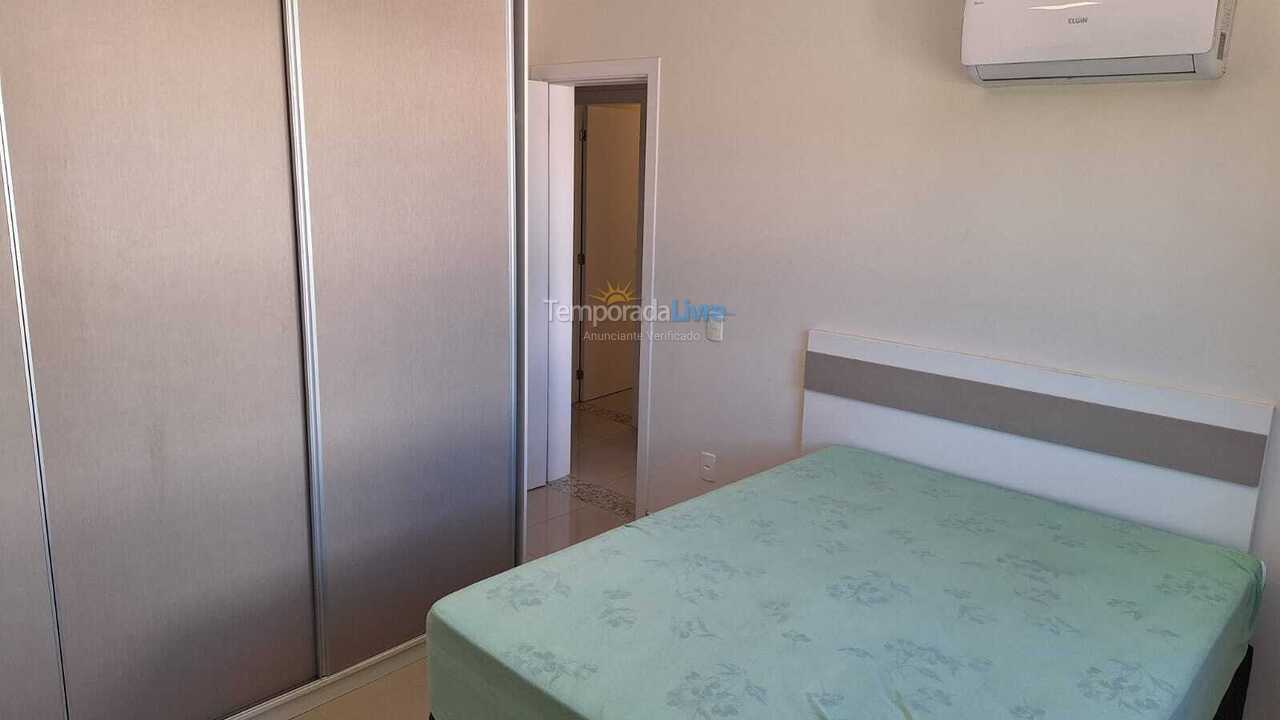 Apartment for vacation rental in Bombinhas (Praia de Bombas)