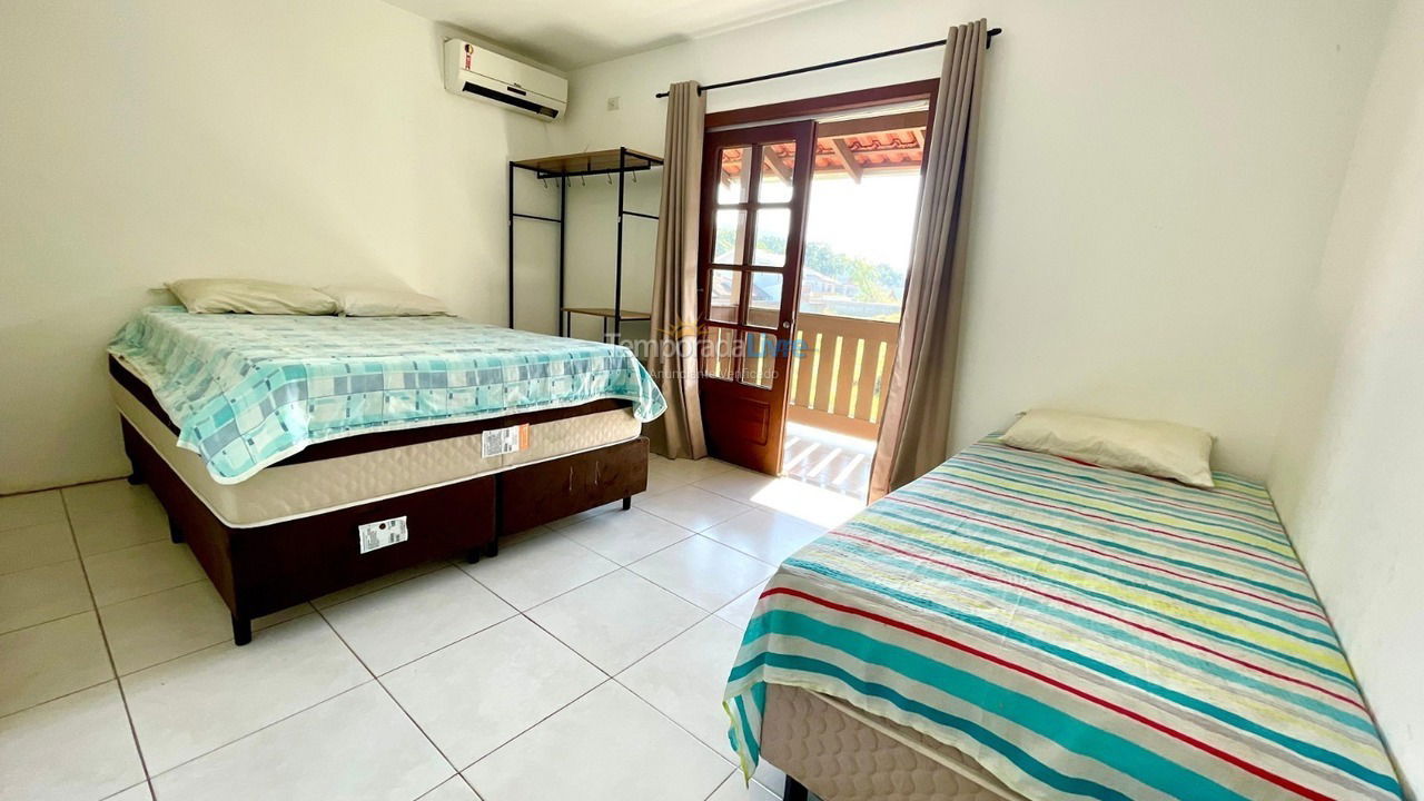 Casa para aluguel de temporada em Bombinhas (Mariscal)