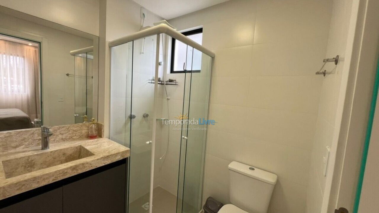 Apartamento para aluguel de temporada em Itapema (Morretes)