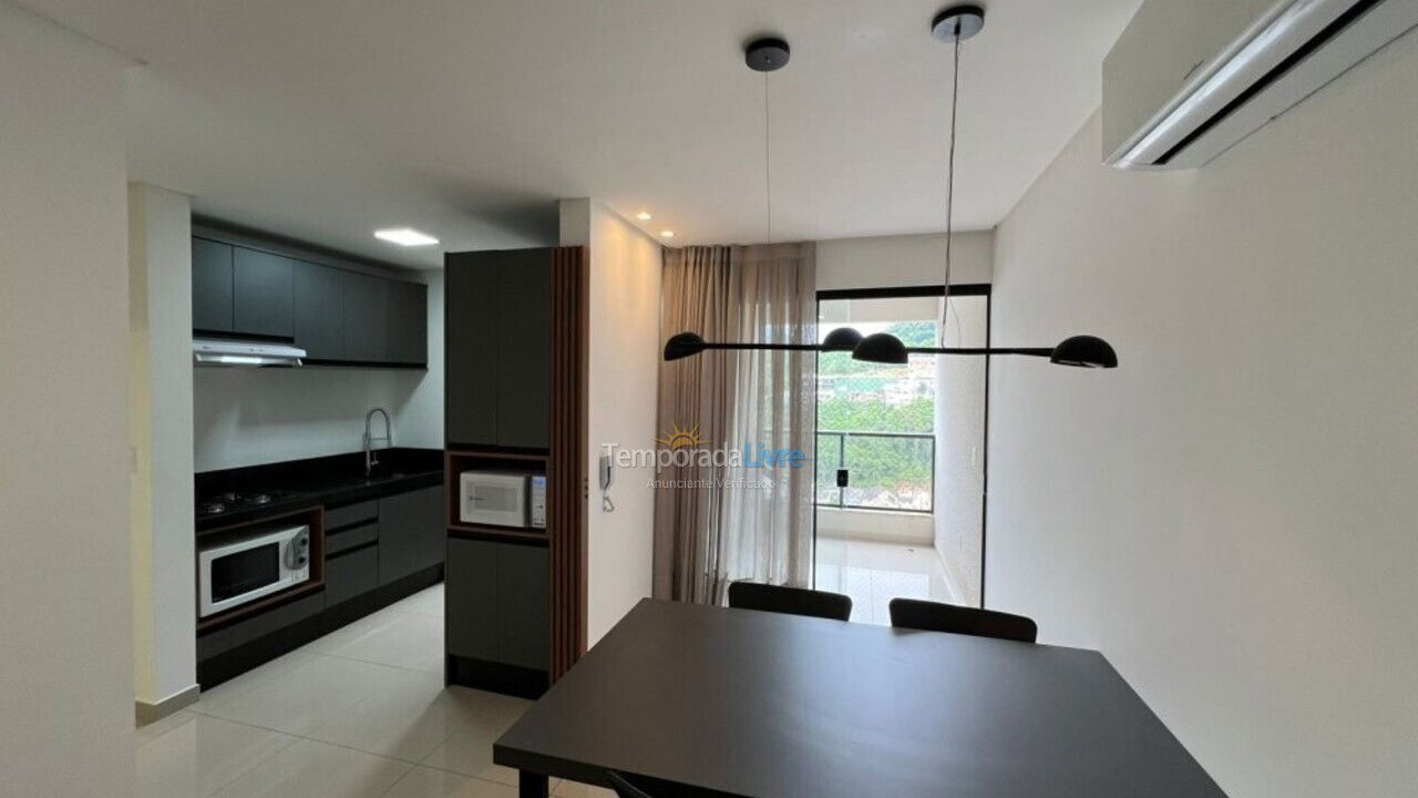 Apartamento para aluguel de temporada em Itapema (Morretes)