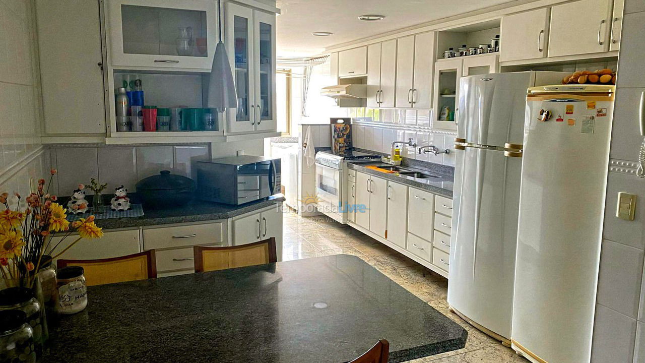 Apartment for vacation rental in Guarapari (Enseada Azul)