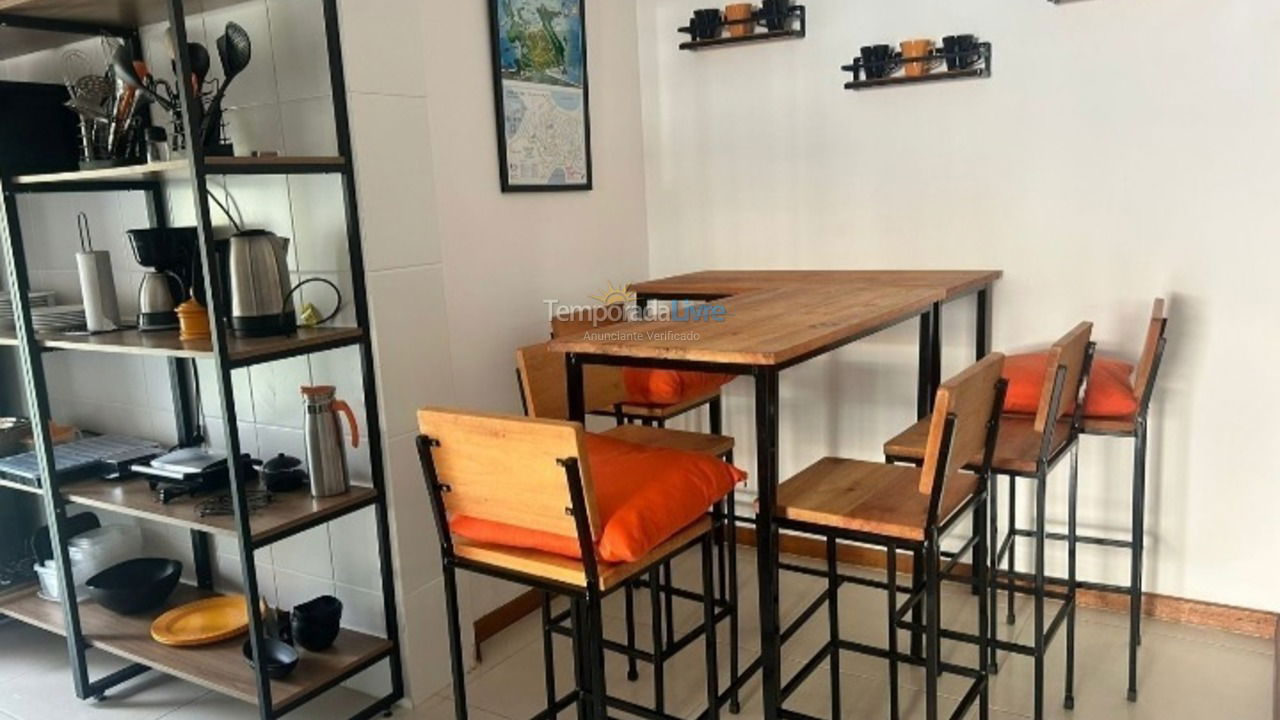 Apartamento para aluguel de temporada em Arraial do Cabo (Prainha)