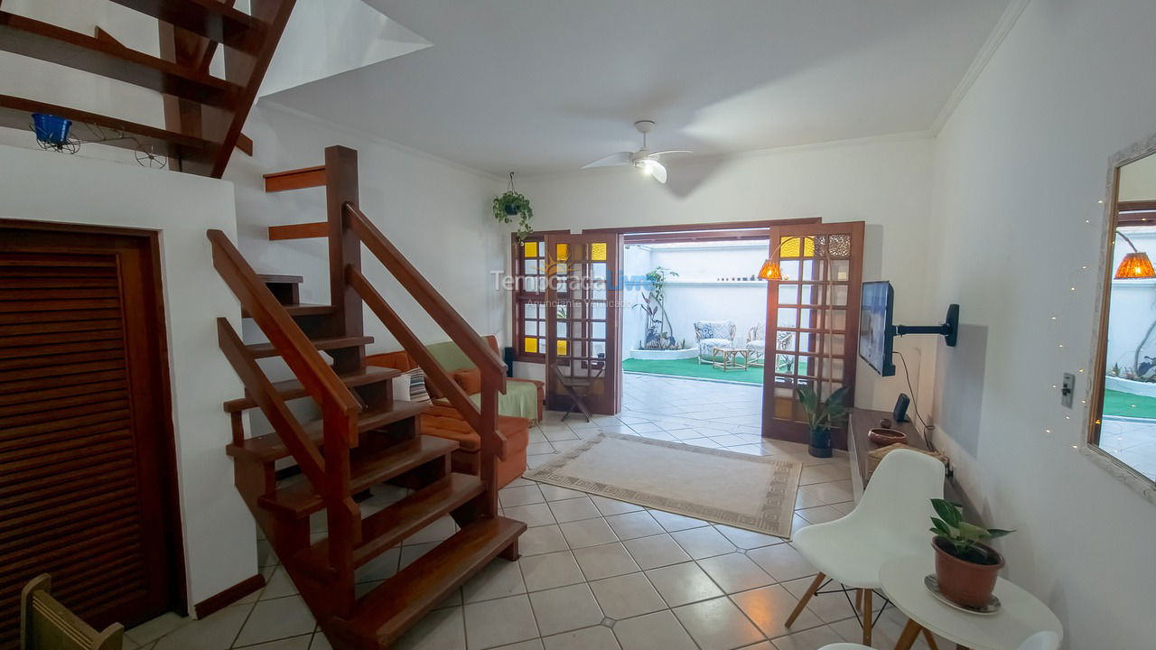 Casa para aluguel de temporada em São Sebastião (Juquehy)