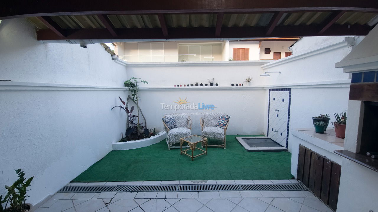 Casa para aluguel de temporada em São Sebastião (Juquehy)