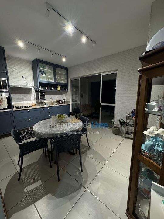 House for vacation rental in Guarapari (Enseada Azul)