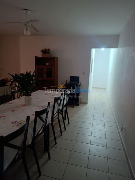 Apartamento para aluguel de temporada em Peruíbe (Parque Oasis)
