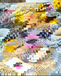 Mesa com 4 cadeiras