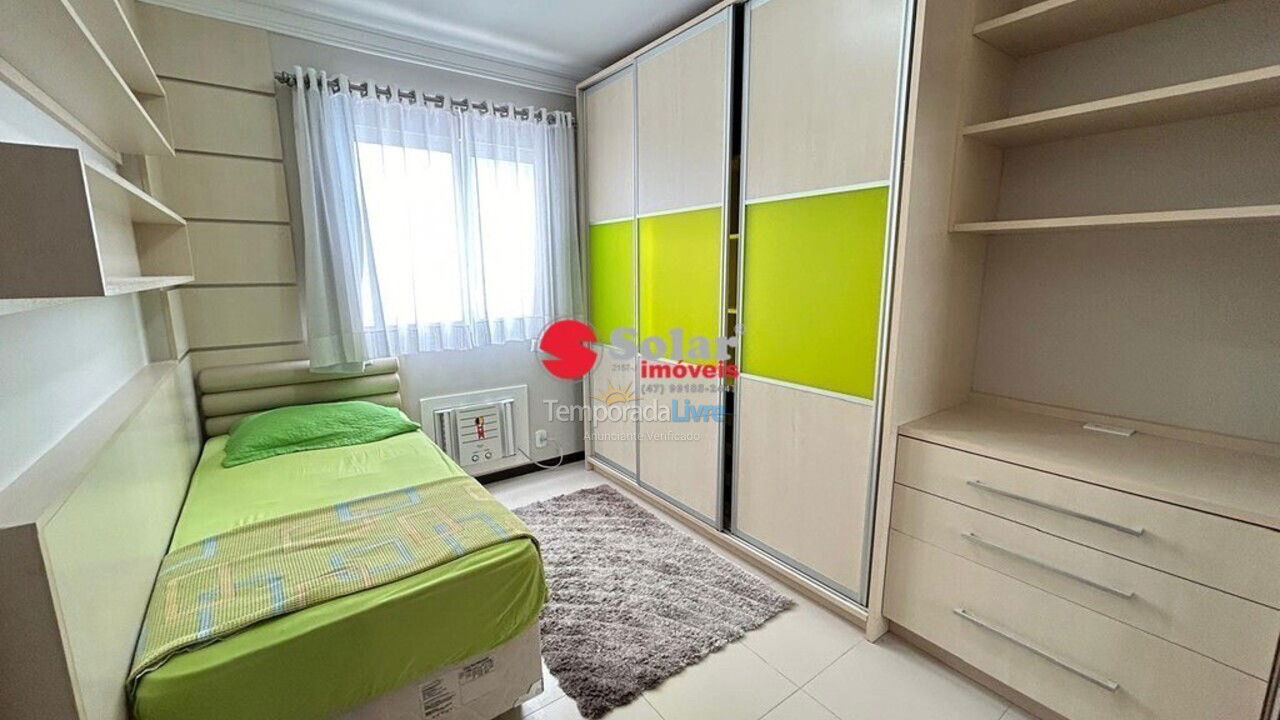 Apartamento para alquiler de vacaciones em Itapema (Meia Praia)