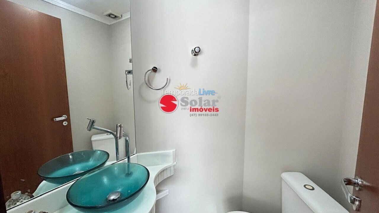 Apartamento para alquiler de vacaciones em Itapema (Meia Praia)