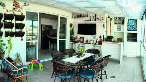 Penthouse de 3 dormitorios a media cuadra del mar / Vista lateral al mar...