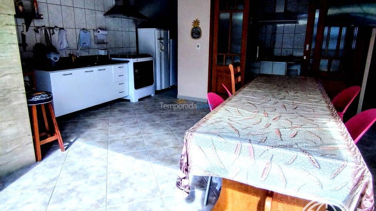 House for vacation rental in Florianopolis (Canasvieiras)