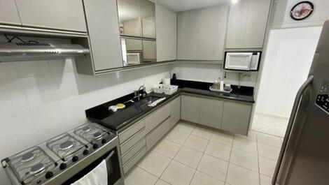 Apartamento 3 quartos sendo 2 suítes alto padrão na Enseada Azul, ES