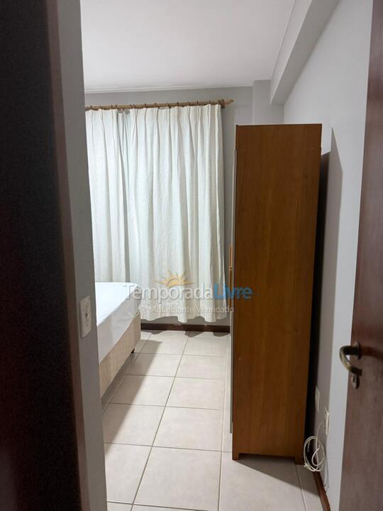Apartamento para aluguel de temporada em Guarapari (Praia das Castanheiras)