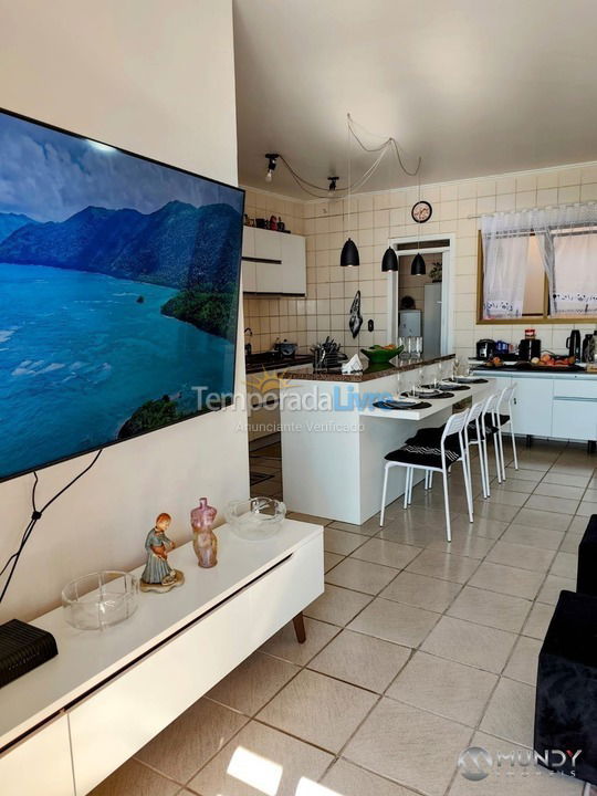 Apartamento para aluguel de temporada em Florianopolis (Canasvieiras)