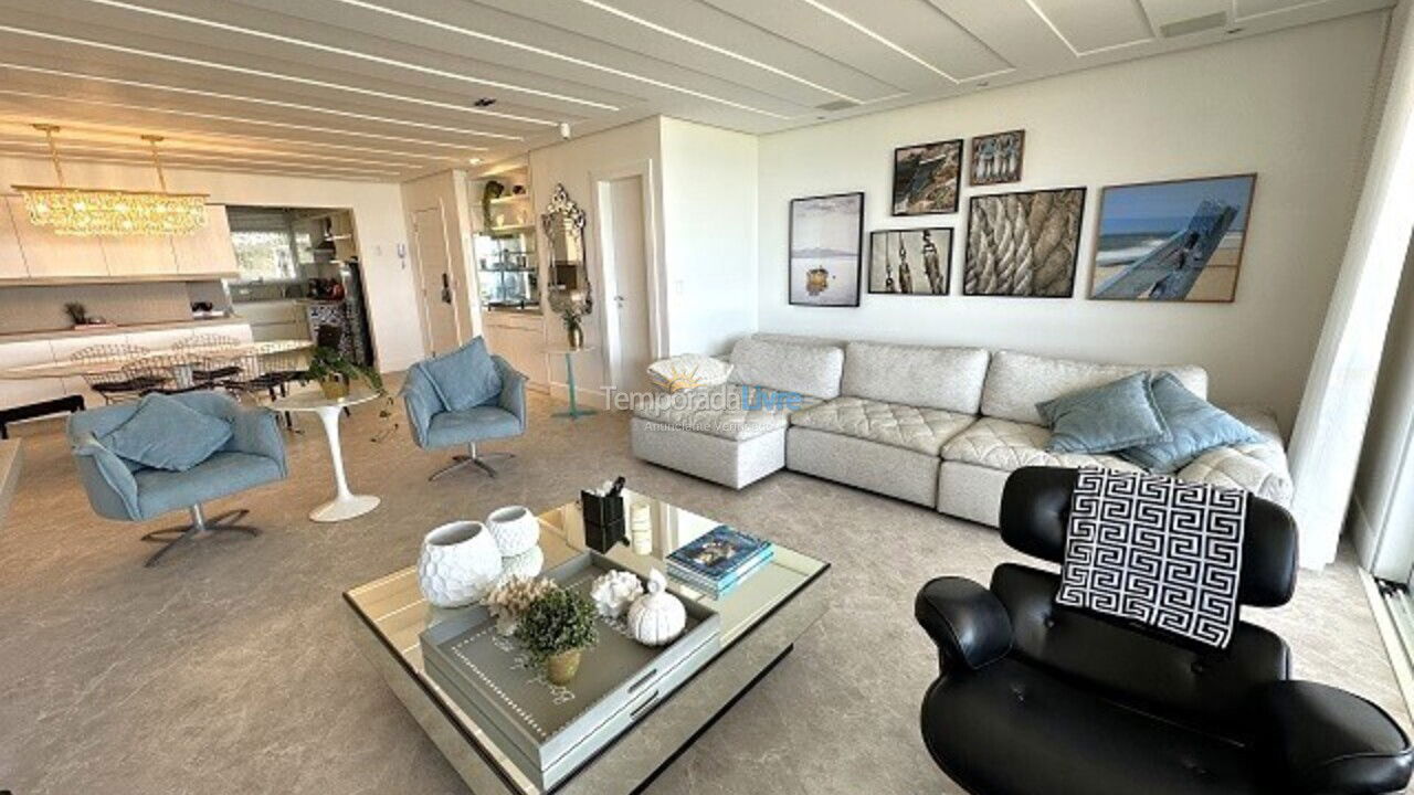 Apartamento para alquiler de vacaciones em Florianópolis (Praia Brava)