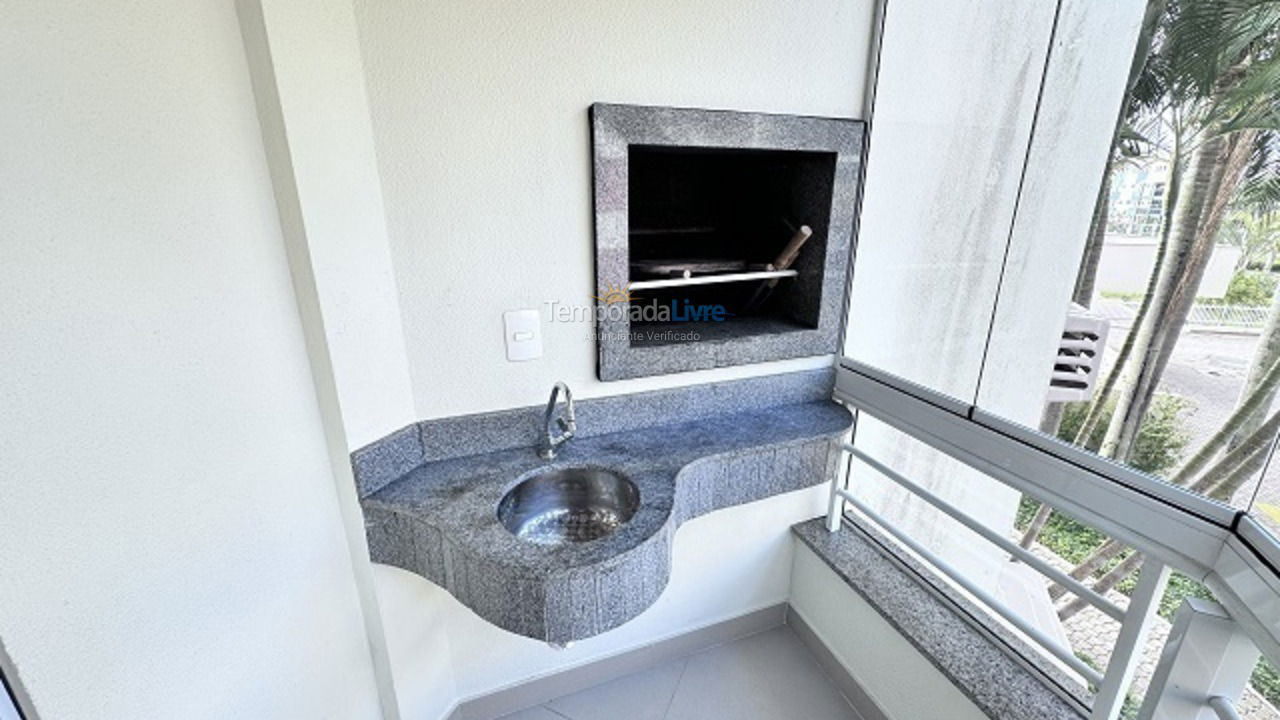 Apartment for vacation rental in Florianópolis (Praia Brava)