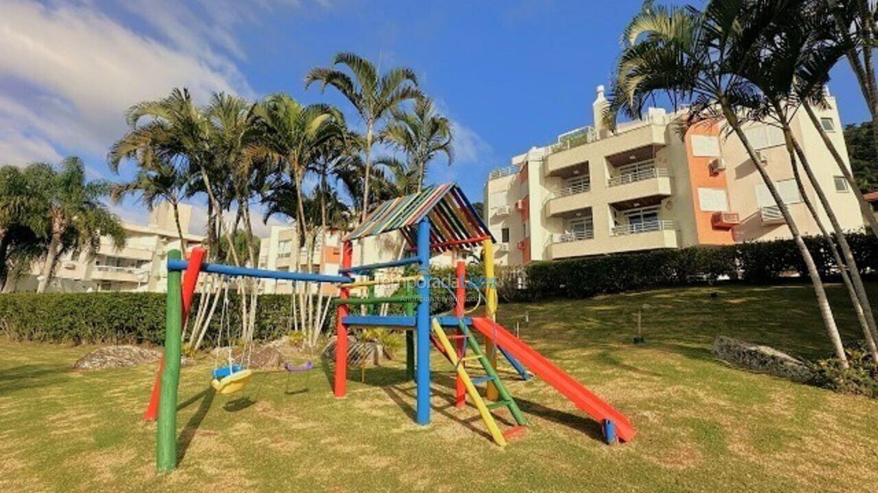 Apartment for vacation rental in Florianópolis (Praia Brava)