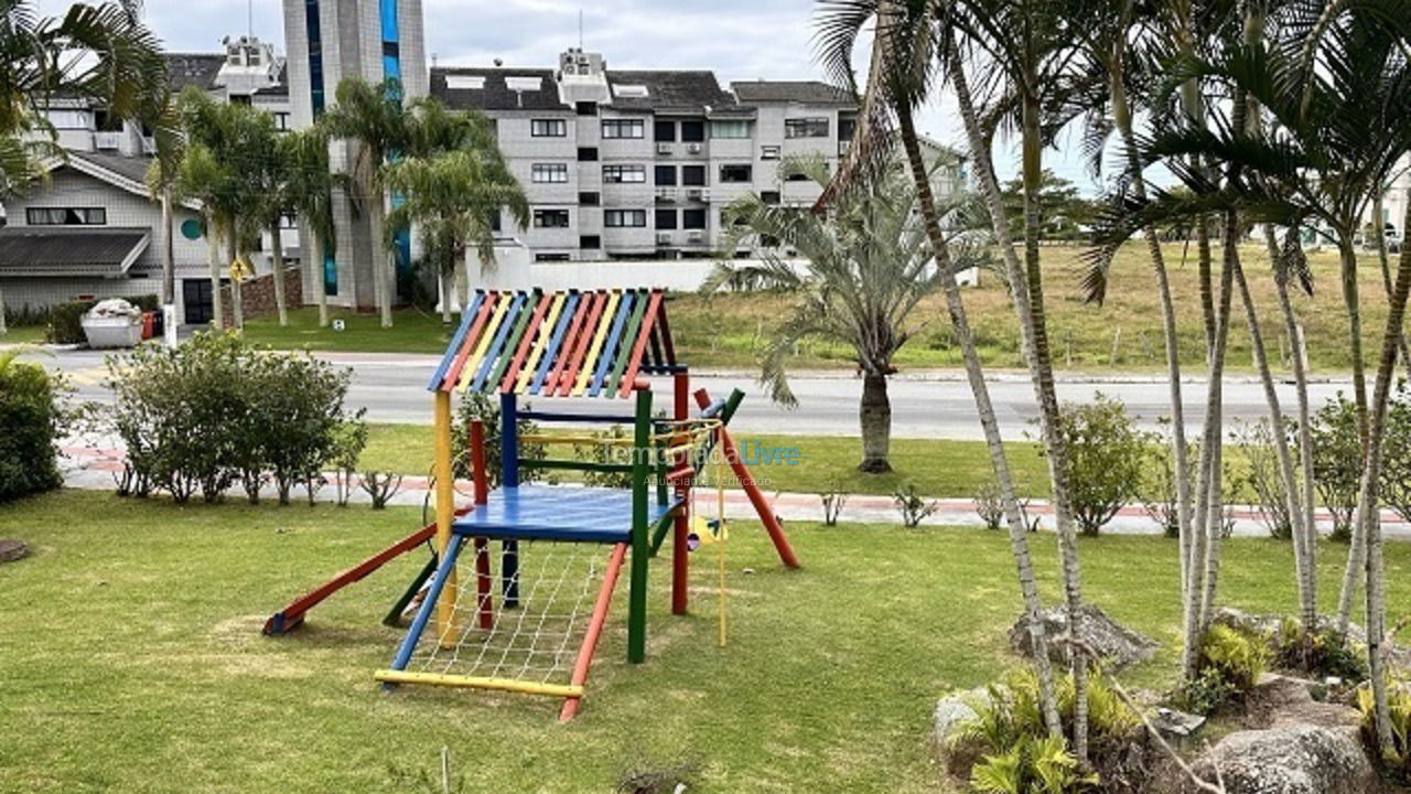 Apartment for vacation rental in Florianópolis (Praia Brava)