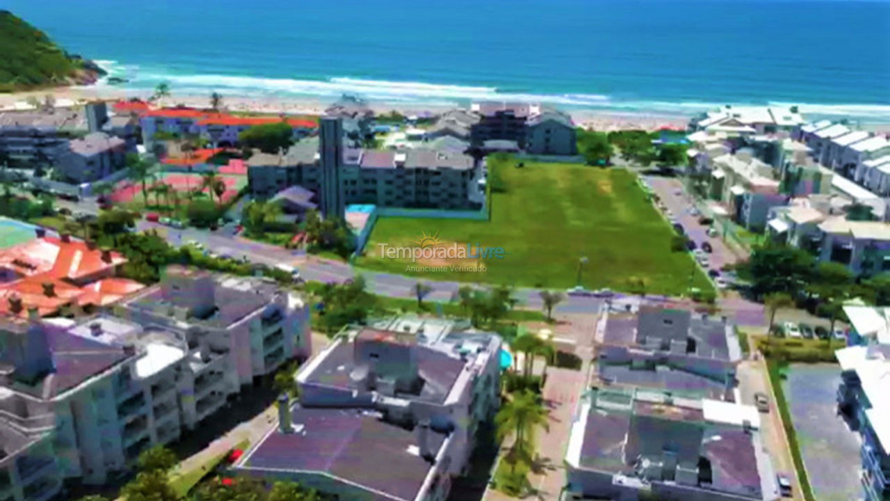 Apartment for vacation rental in Florianópolis (Praia Brava)