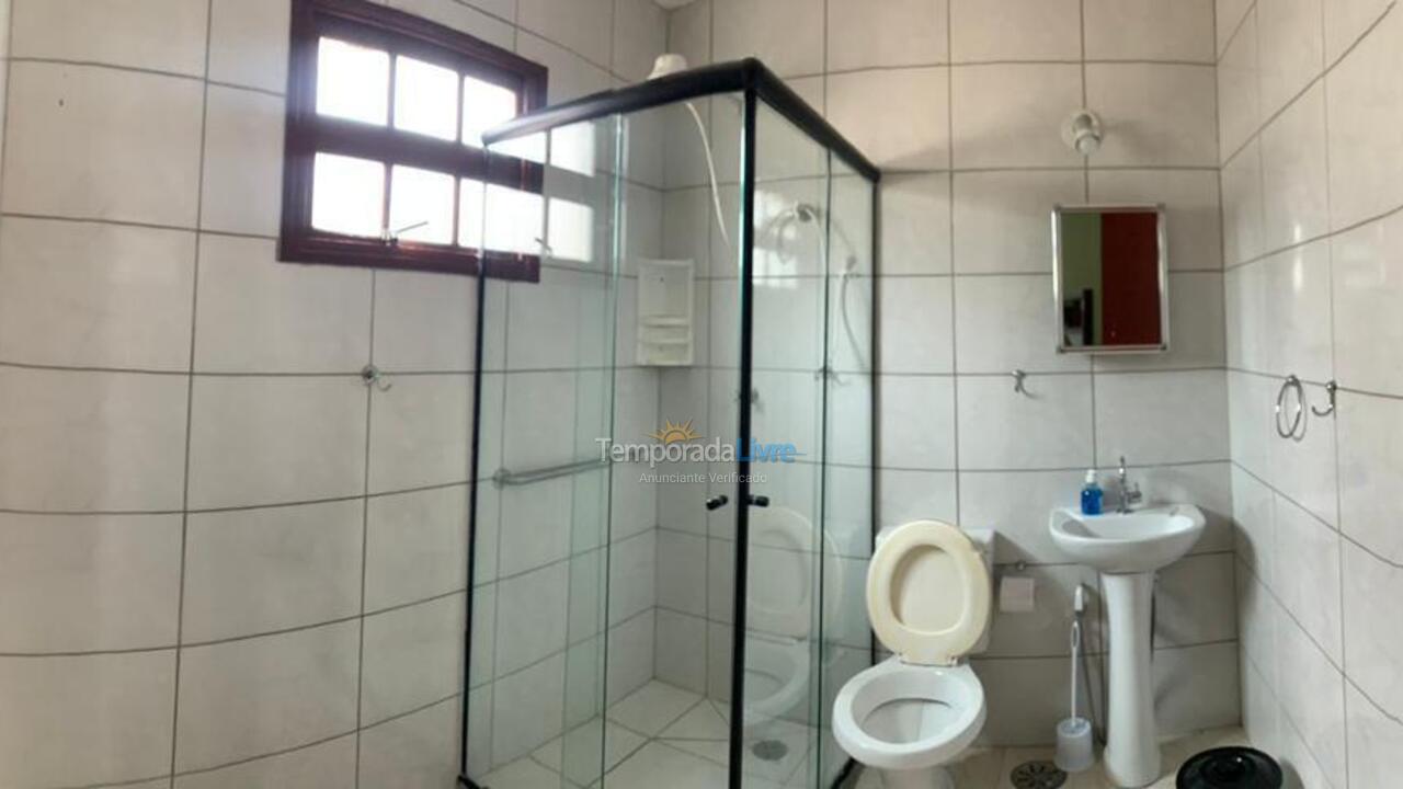 Casa para alquiler de vacaciones em Caraguatatuba (Martim de Sá)