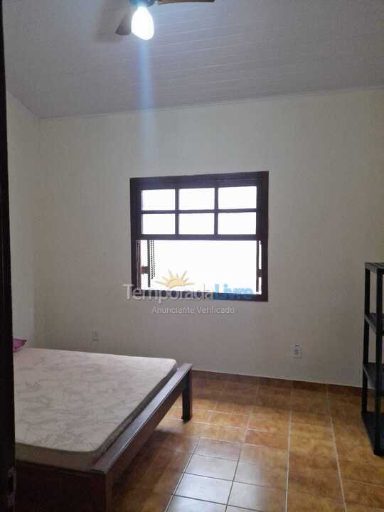 Casa para alquiler de vacaciones em Caraguatatuba (Martim de Sá)