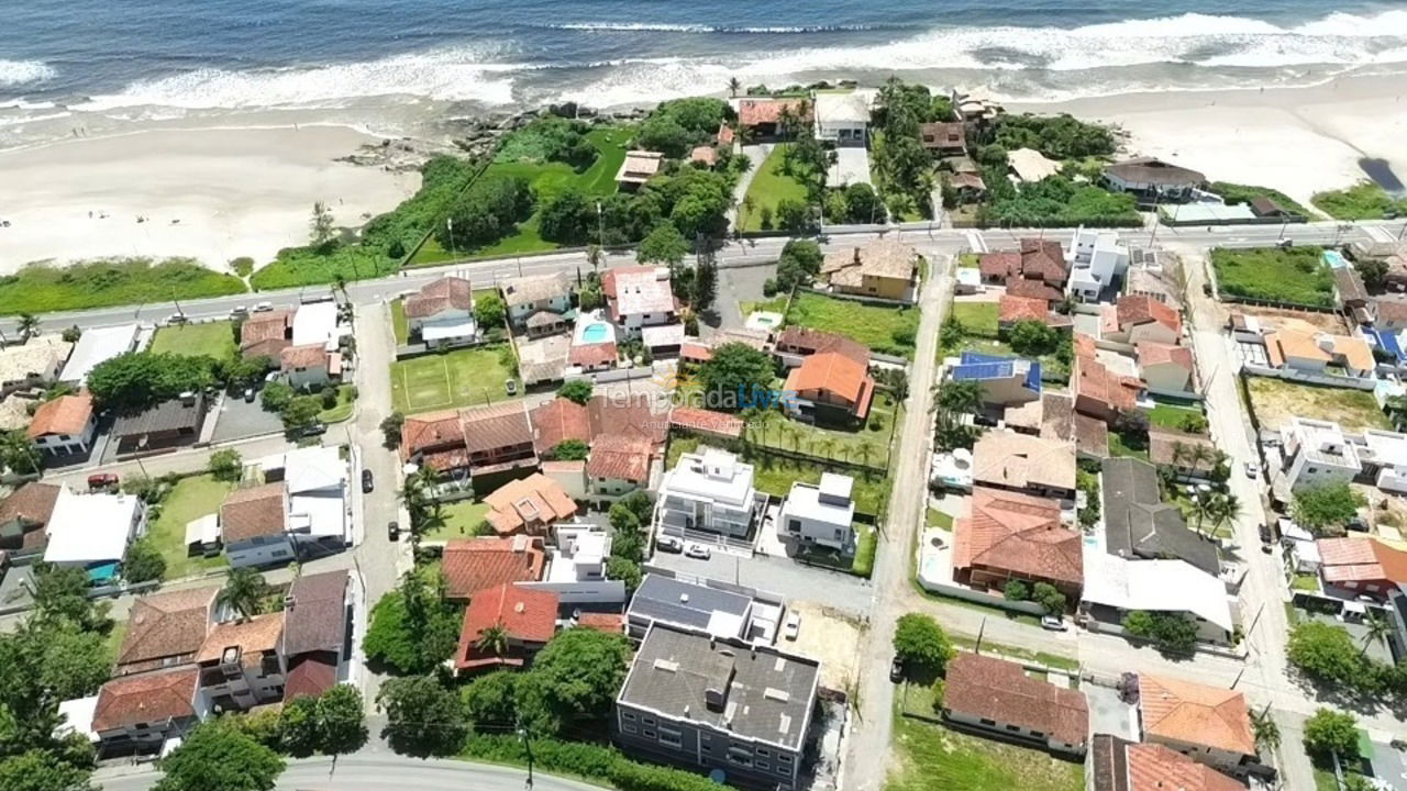 Apartamento para alquiler de vacaciones em São Francisco do Sul (Ubatuba)