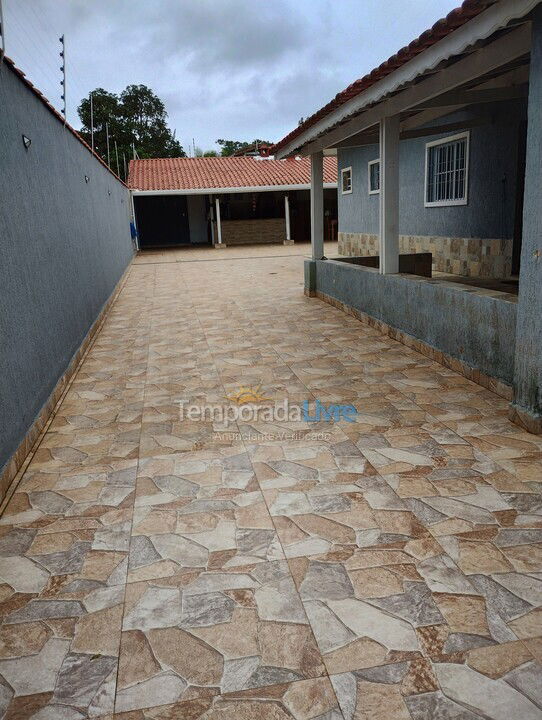 House for vacation rental in Itanhaém (Bopiranga)