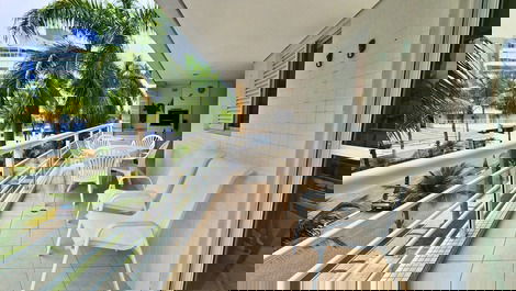 Renovated with Gourmet Balcony 300m away in Leisure Club in Module 2
