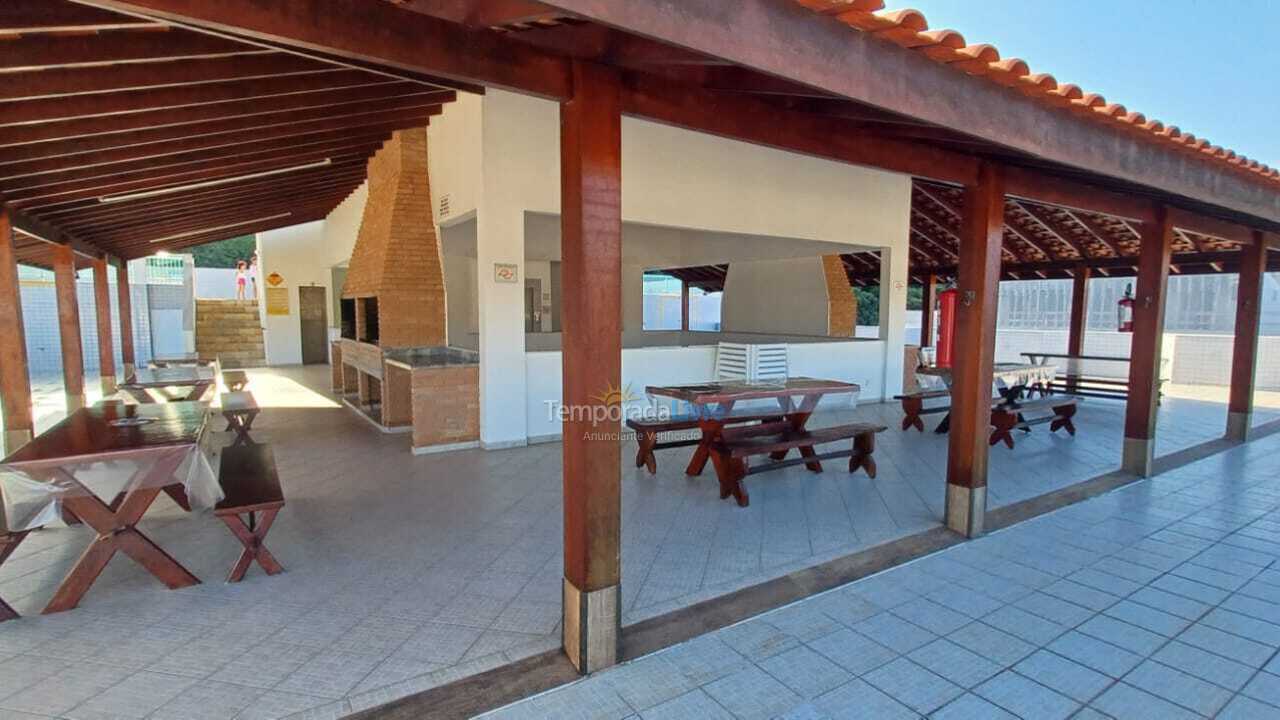 Apartamento para aluguel de temporada em Ubatuba (Praia Grande)