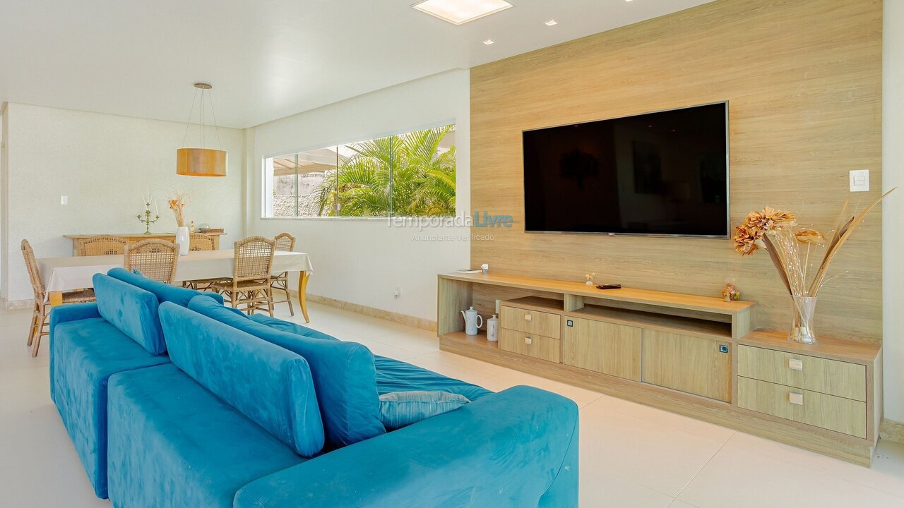 Casa para aluguel de temporada em Camaçari (Praia de Guarajuba)