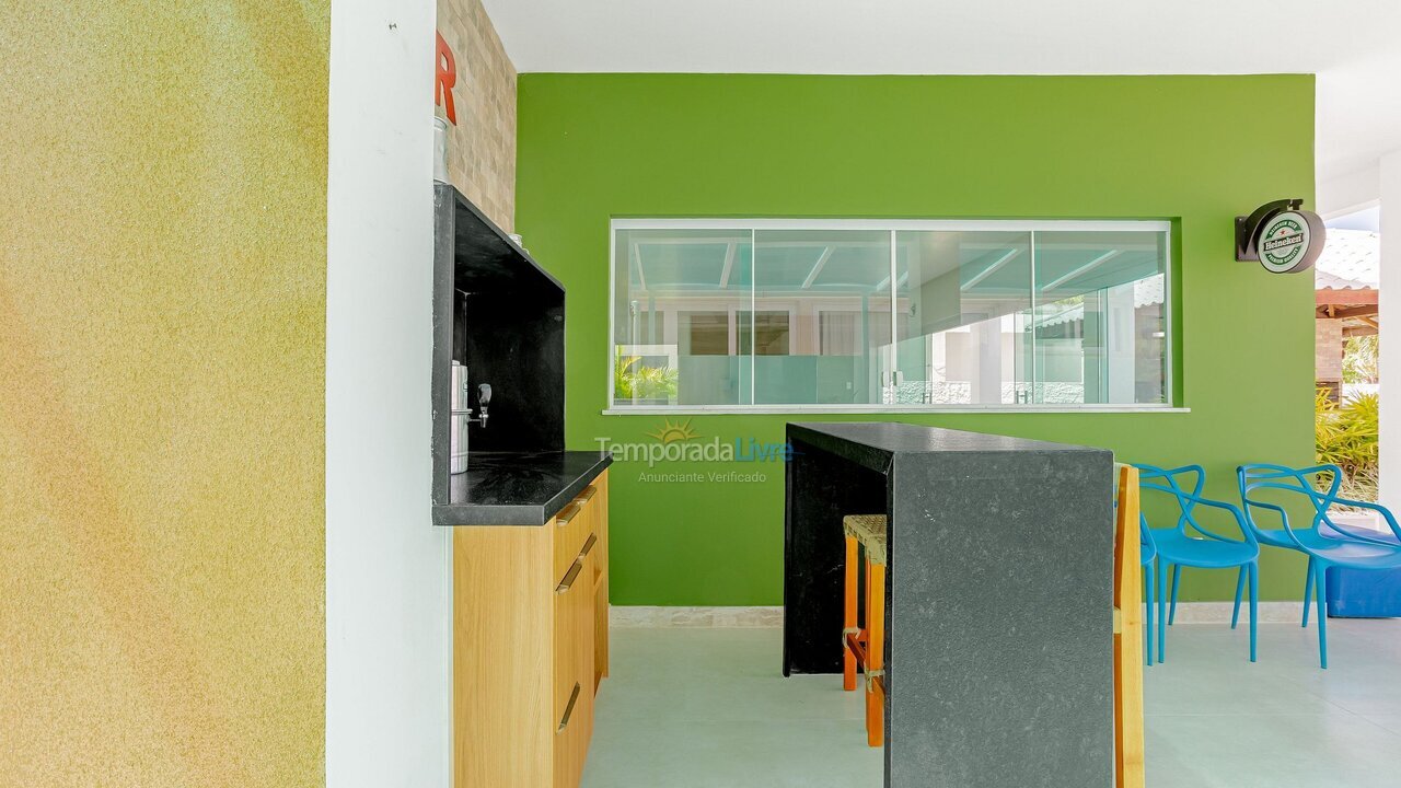 Casa para aluguel de temporada em Camaçari (Praia de Guarajuba)