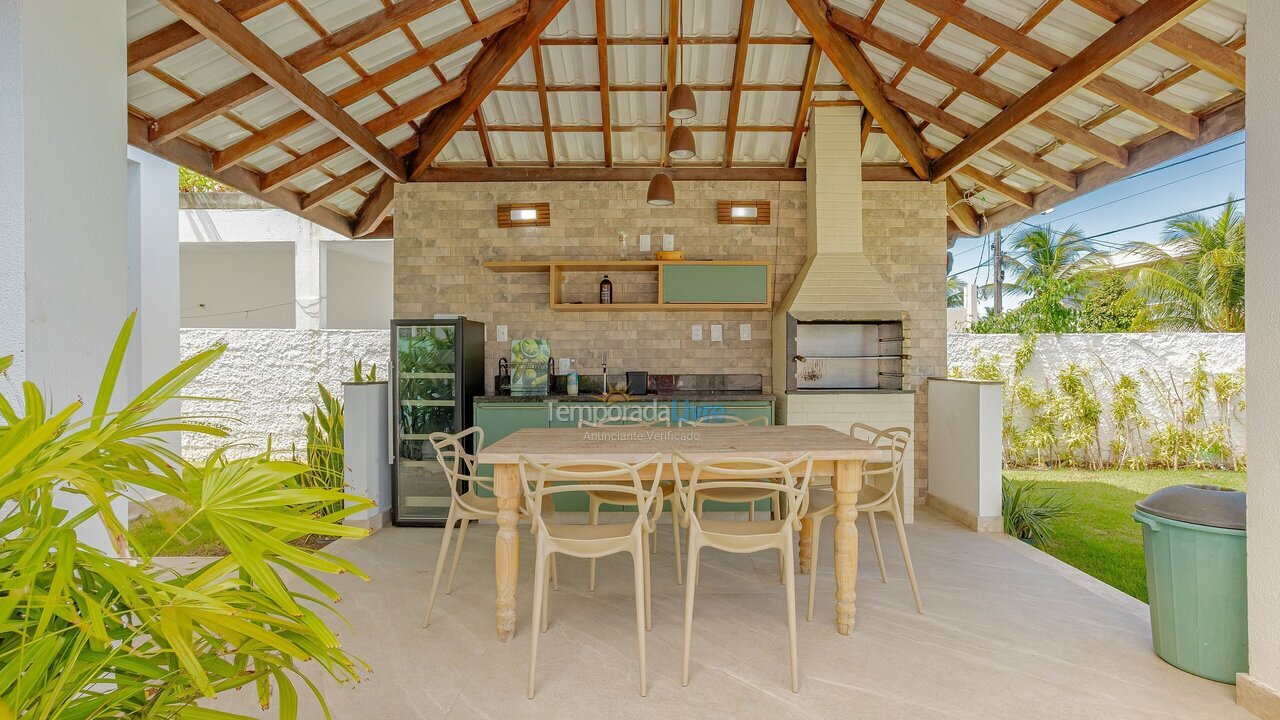 Casa para aluguel de temporada em Camaçari (Praia de Guarajuba)