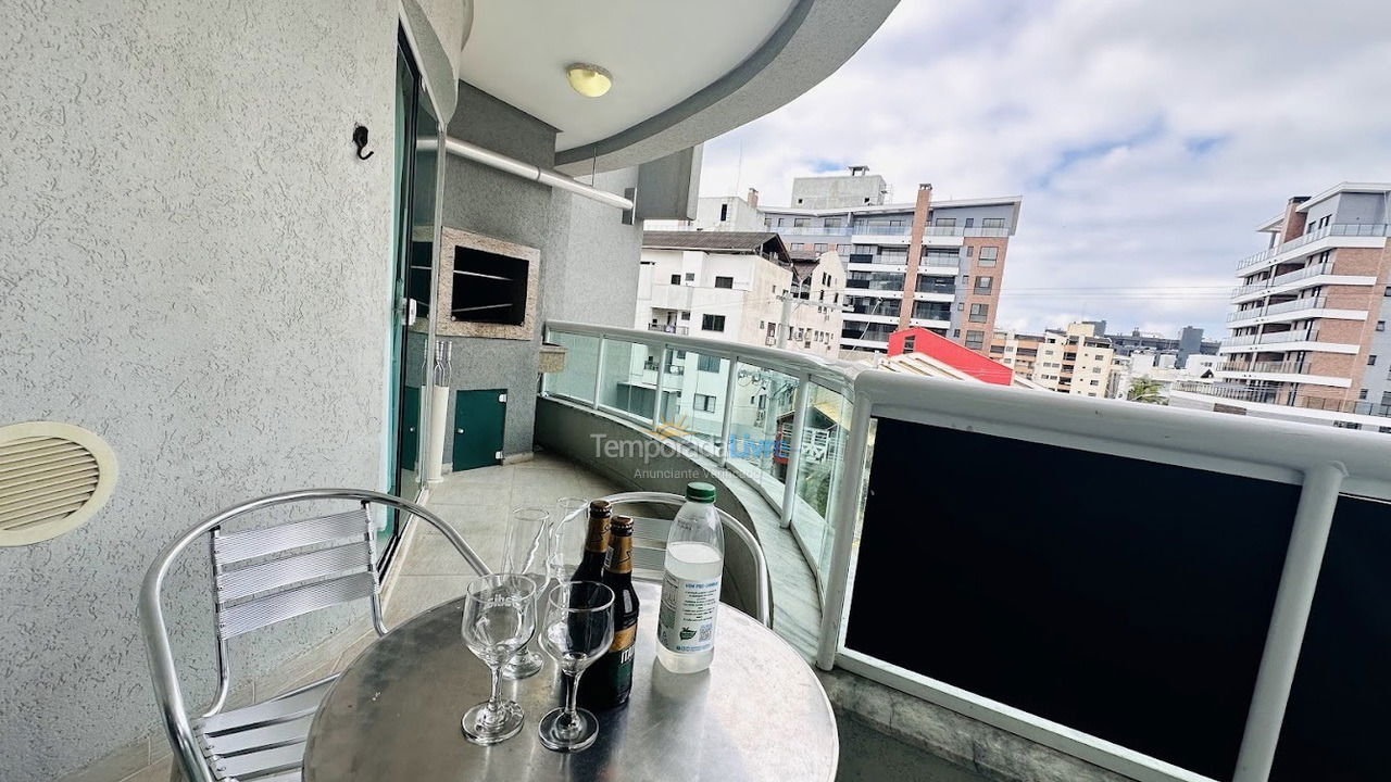 Apartment for vacation rental in Bombinhas (Praia de Bombas)
